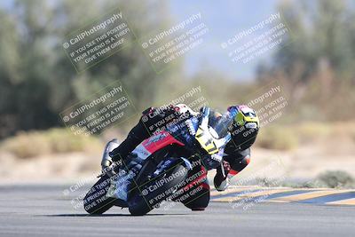 media/Nov-01-2025-CVMA (Sat) [[fc0f7531b8]]/Race 4-500-400-350 Supersport/